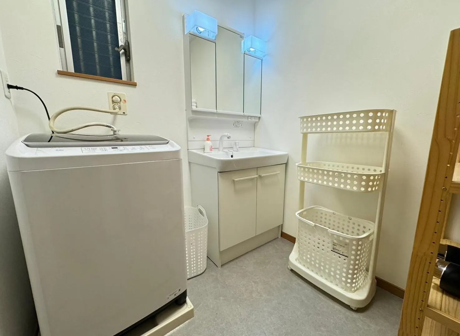 오사카 Erapos House Imamiya 빌라 0*,  일본